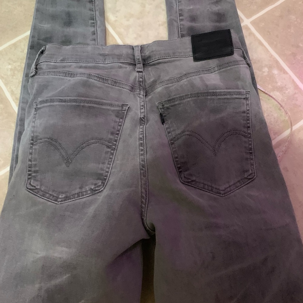 Levi's Gray skinny Jeans with Classic Washed Look